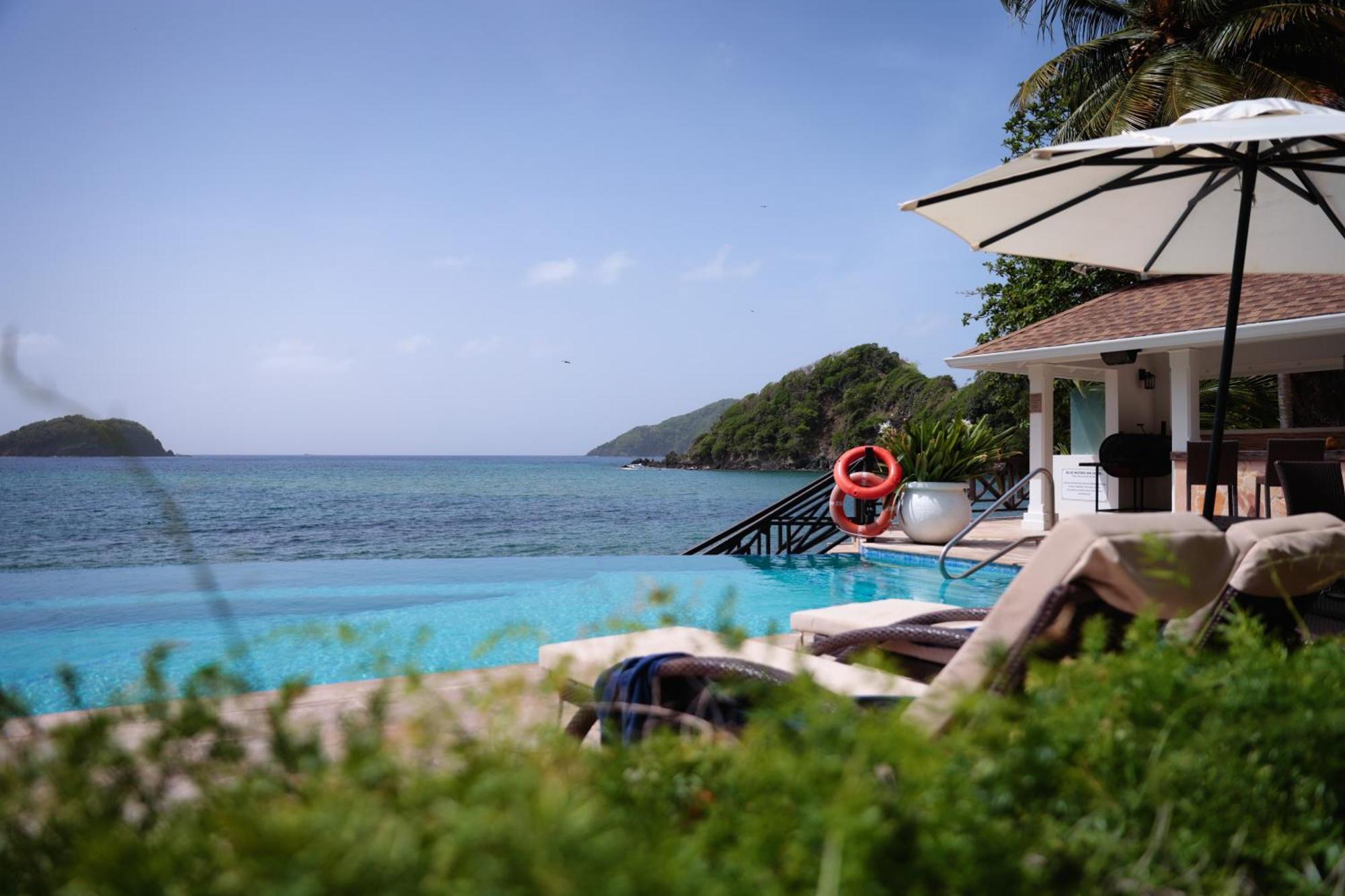 Blue Waters Inn Speyside Εξωτερικό φωτογραφία