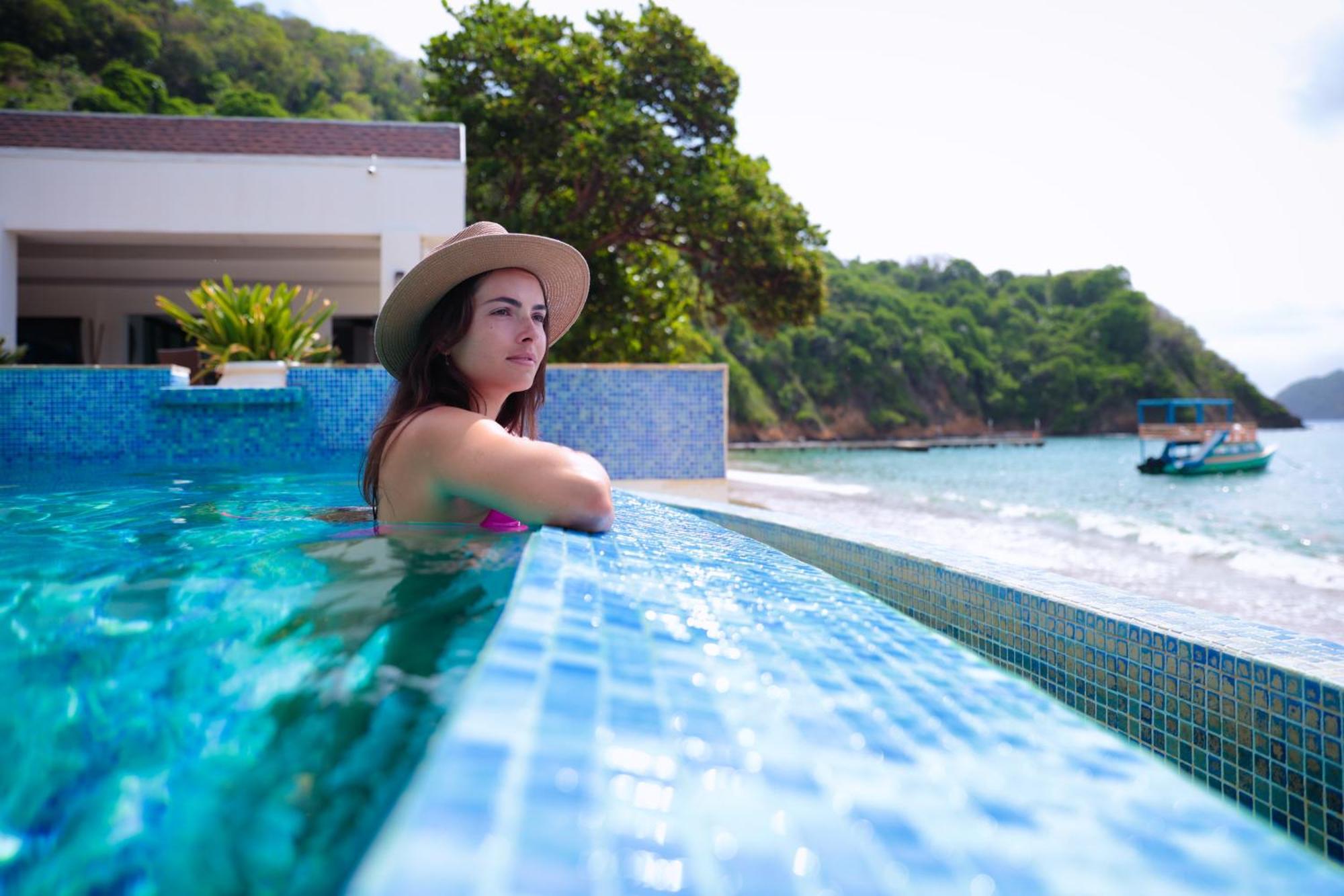 Blue Waters Inn Speyside Εξωτερικό φωτογραφία