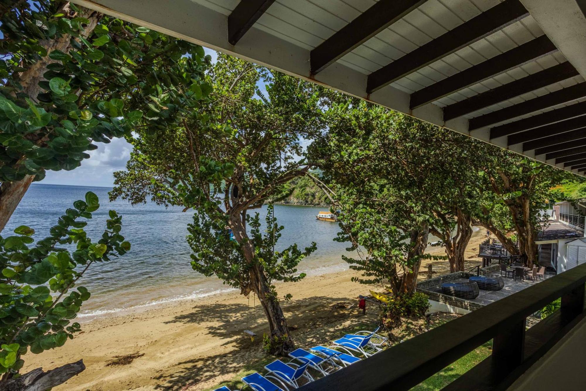 Blue Waters Inn Speyside Εξωτερικό φωτογραφία