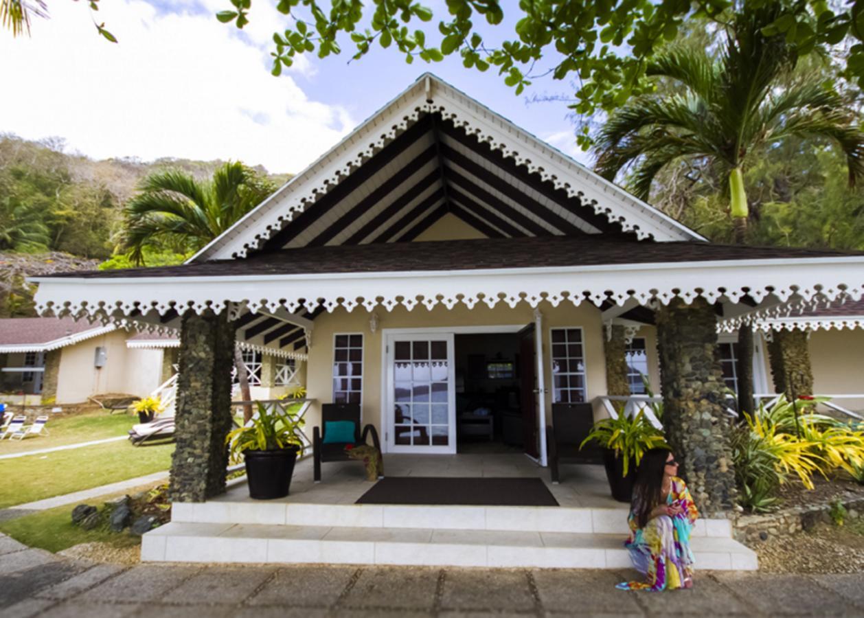 Blue Waters Inn Speyside Εξωτερικό φωτογραφία