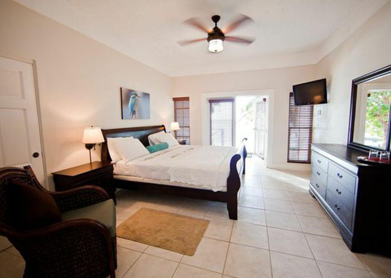Blue Waters Inn Speyside Εξωτερικό φωτογραφία