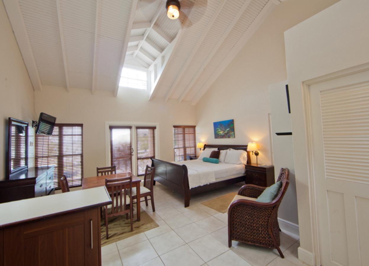 Blue Waters Inn Speyside Εξωτερικό φωτογραφία