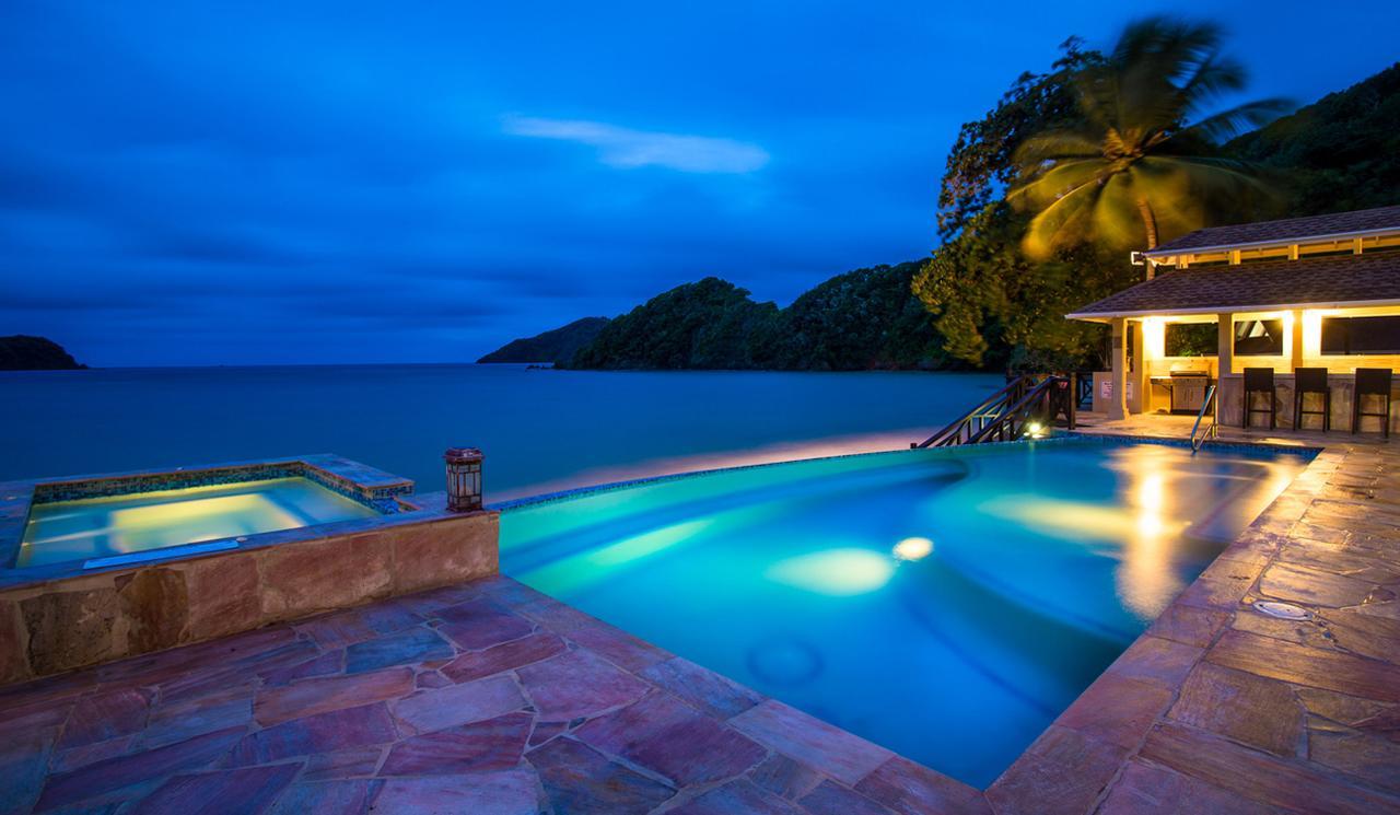 Blue Waters Inn Speyside Εξωτερικό φωτογραφία