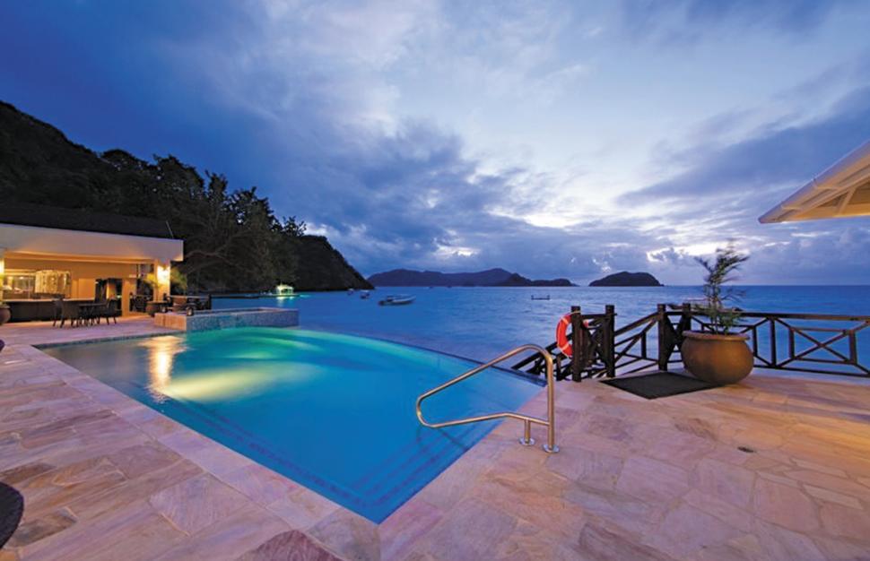 Blue Waters Inn Speyside Εξωτερικό φωτογραφία